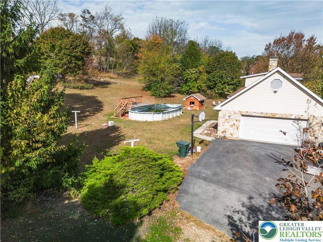 390 Long Lane Road, Lehigh Twp, PA 18088