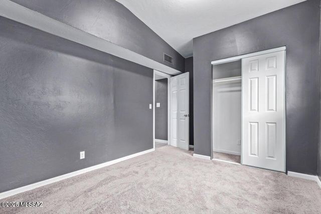 843 E Alturas Street, Tucson, AZ 85719