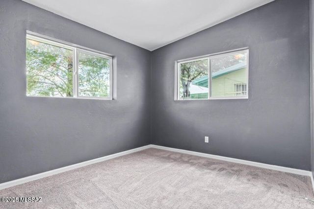 843 E Alturas Street, Tucson, AZ 85719