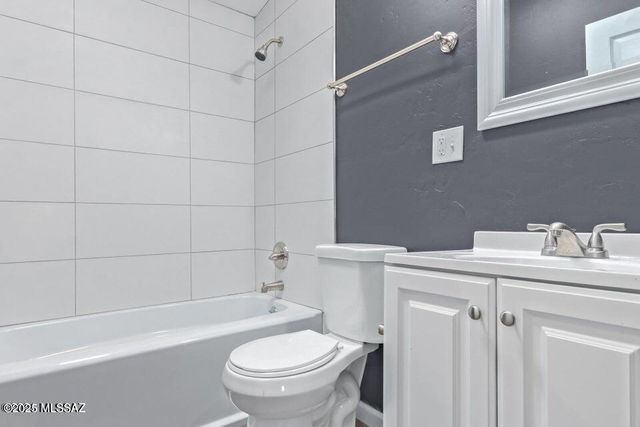 843 E Alturas Street, Tucson, AZ 85719