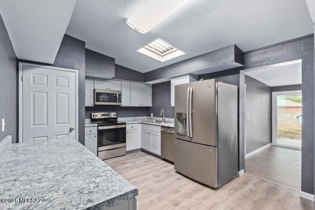 843 E Alturas Street, Tucson, AZ 85719