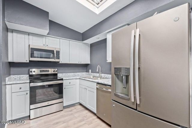 843 E Alturas Street, Tucson, AZ 85719