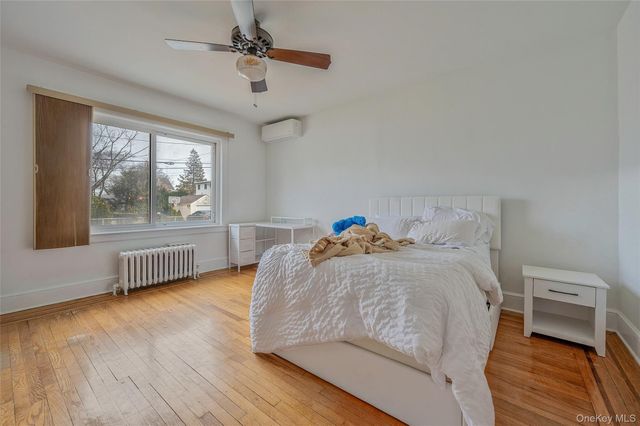 175 Rockaway Parkway, Valley Stream, NY 11580