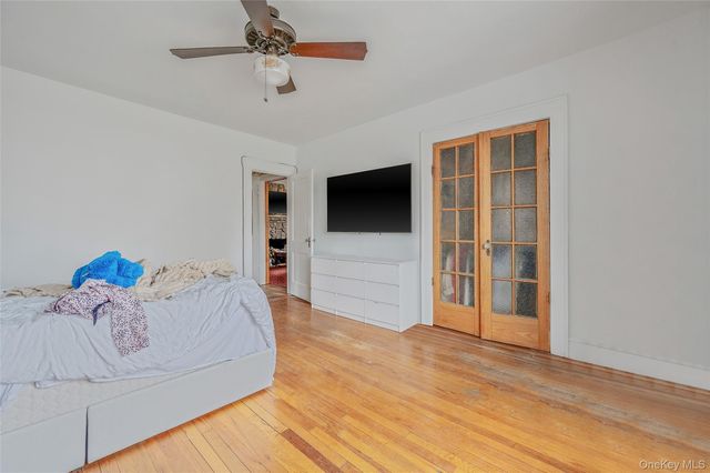 175 Rockaway Parkway, Valley Stream, NY 11580