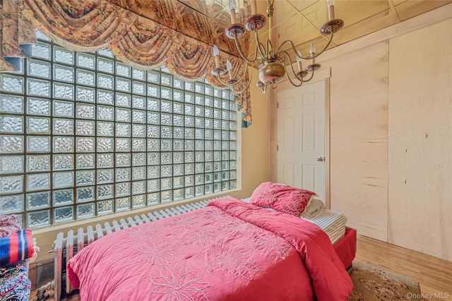 175 Rockaway Parkway, Valley Stream, NY 11580