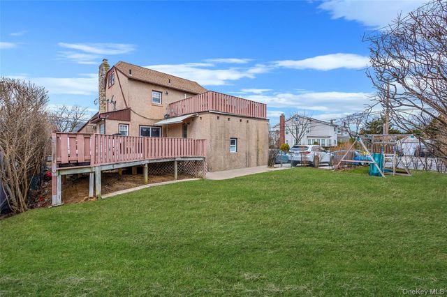 175 Rockaway Parkway, Valley Stream, NY 11580