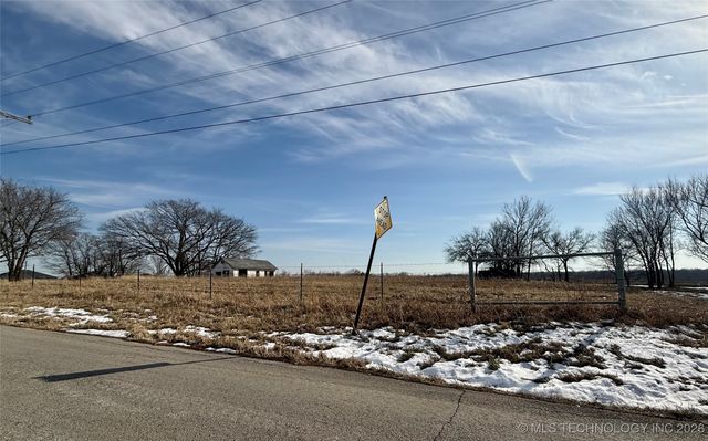 W Oak Street, Skiatook, OK 74070