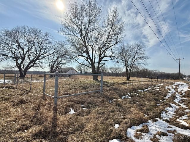 W Oak Street, Skiatook, OK 74070