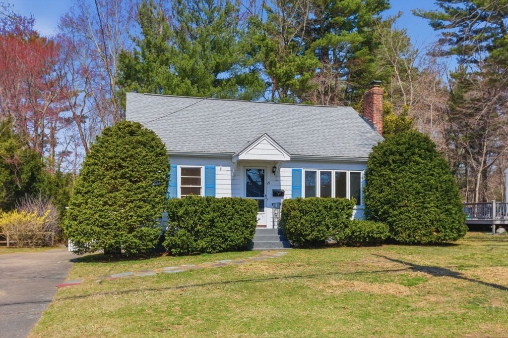 21 Belmore Rd, Natick, MA 01760