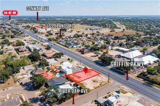 1606 W Griffin Parkway, Mission, TX 78572