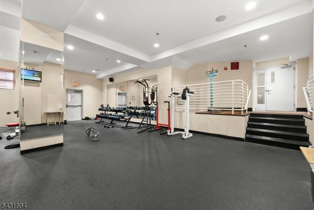 70 S Munn Ave 303, East Orange City, NJ 07018