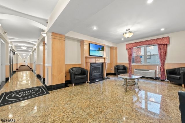 70 S Munn Ave 303, East Orange City, NJ 07018