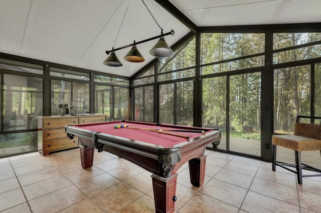 13757 Seven Cedars Dr, Grass Valley, CA 95945