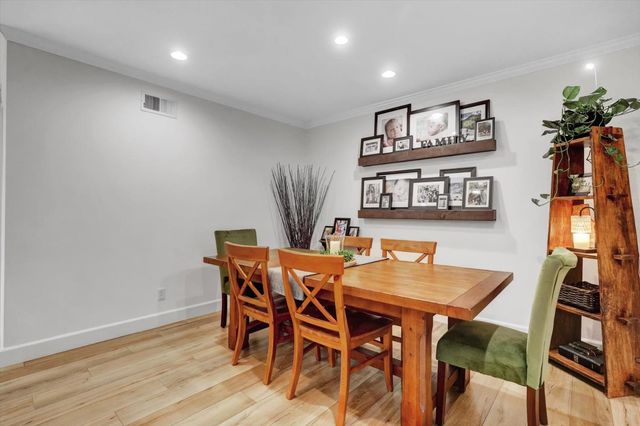 13757 Seven Cedars Dr, Grass Valley, CA 95945