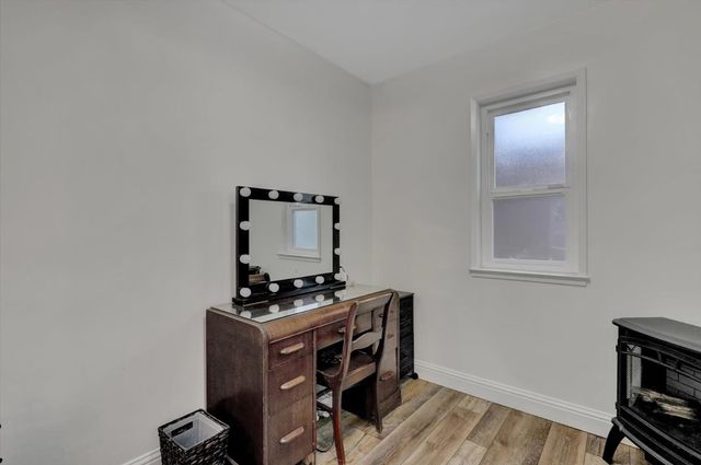 13757 Seven Cedars Dr, Grass Valley, CA 95945