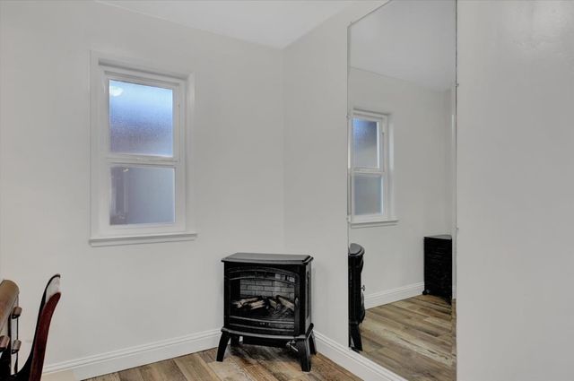 13757 Seven Cedars Dr, Grass Valley, CA 95945