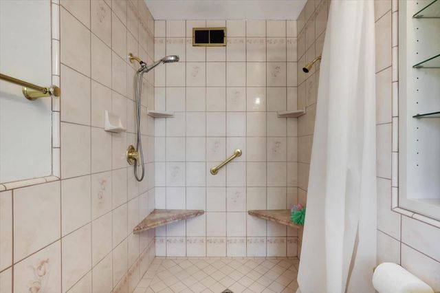 13757 Seven Cedars Dr, Grass Valley, CA 95945