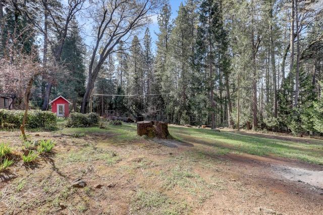 13757 Seven Cedars Dr, Grass Valley, CA 95945