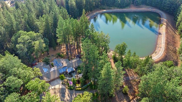 13757 Seven Cedars Dr, Grass Valley, CA 95945