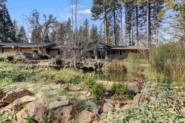 13757 Seven Cedars Dr, Grass Valley, CA 95945