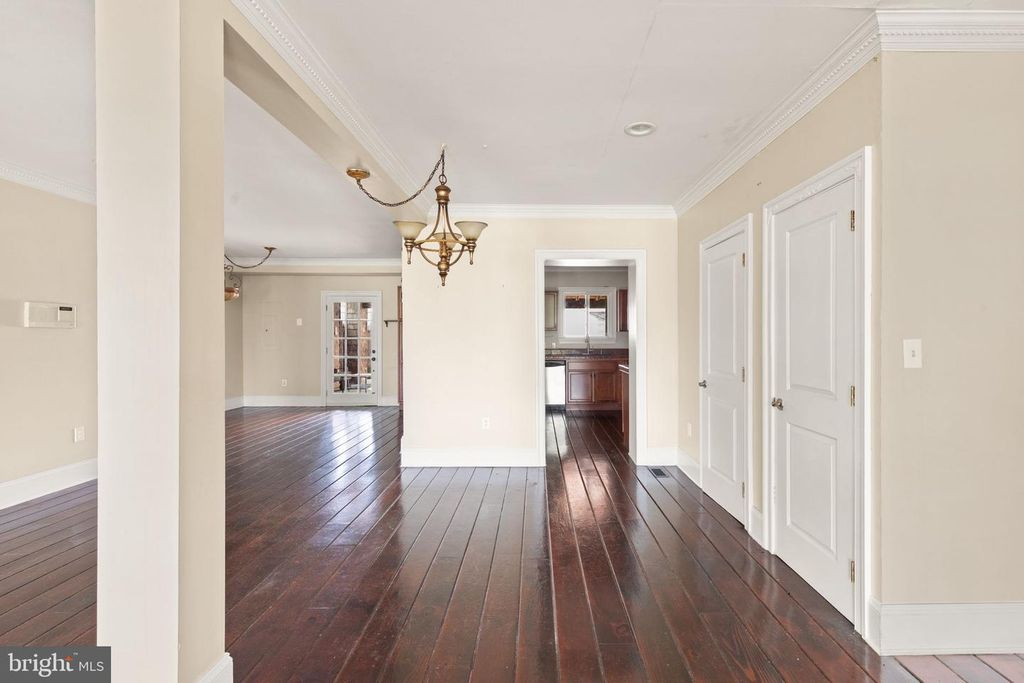 Image 10 of property listing at 726 GREEN ST, Havre De Grace, MD 21078