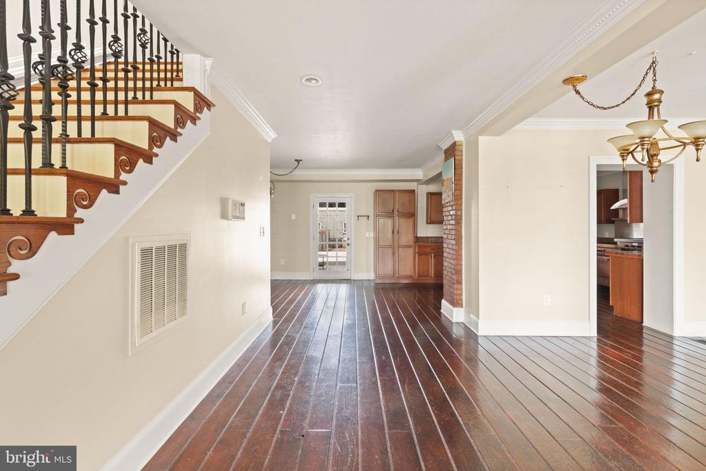 Image 11 of property listing at 726 GREEN ST, Havre De Grace, MD 21078