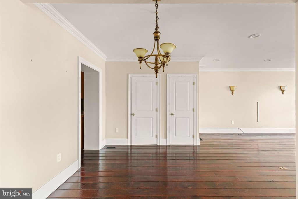 Image 12 of property listing at 726 GREEN ST, Havre De Grace, MD 21078