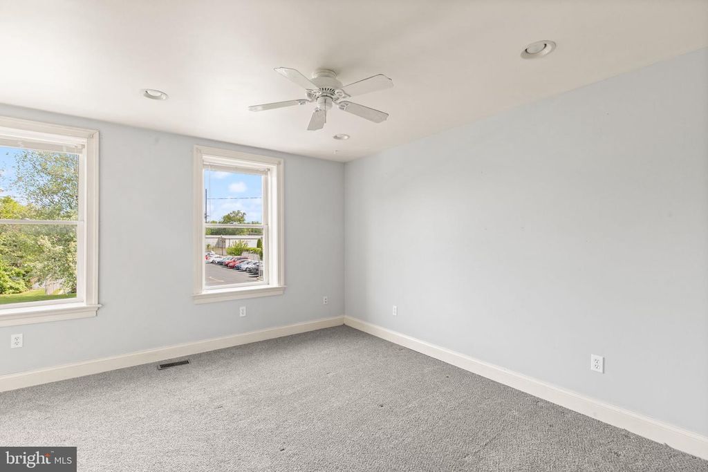 Image 27 of property listing at 726 GREEN ST, Havre De Grace, MD 21078