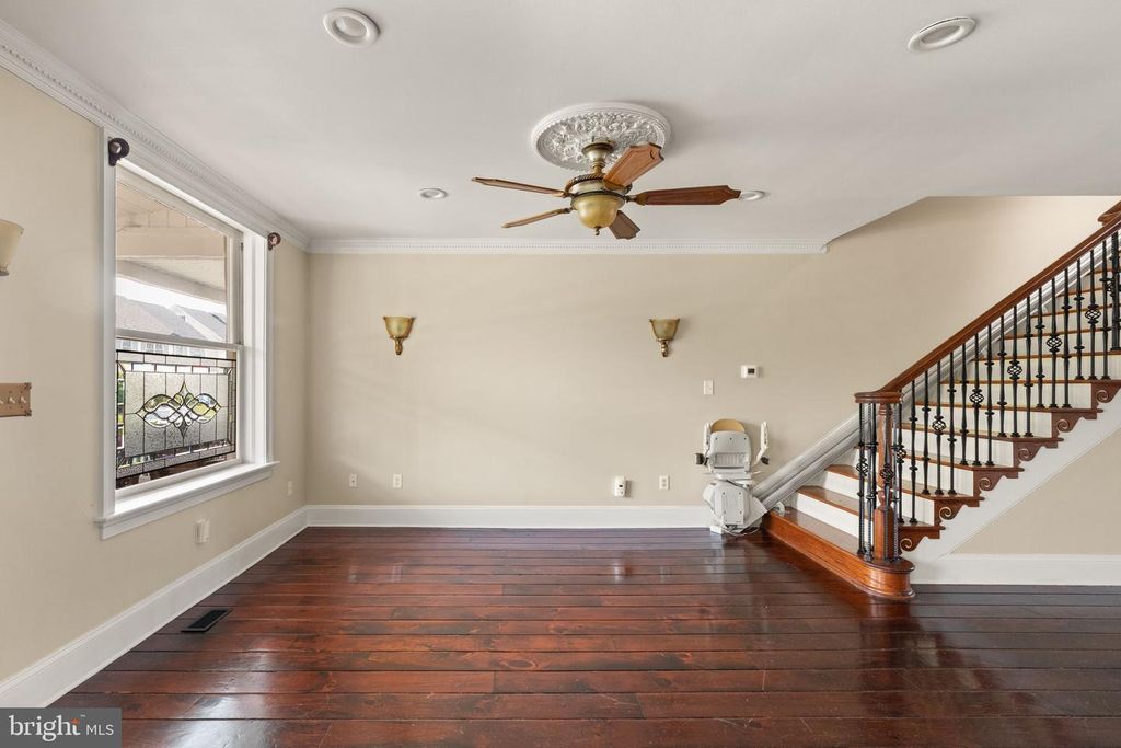Image 6 of property listing at 726 GREEN ST, Havre De Grace, MD 21078