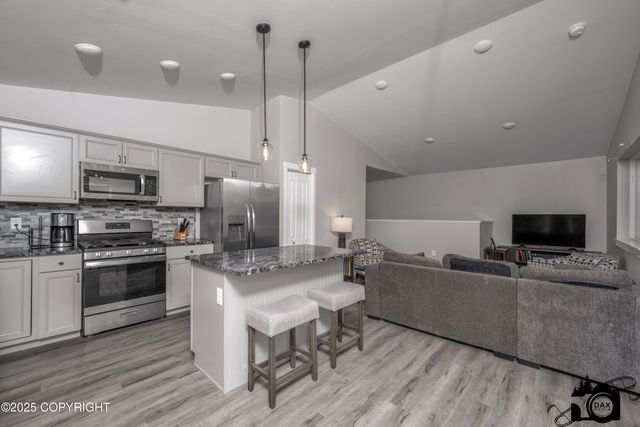 11378 W Birchwood Lane, Houston, AK 99623