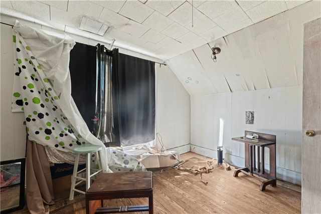 722 Oak Avenue, Springdale, AR 72764