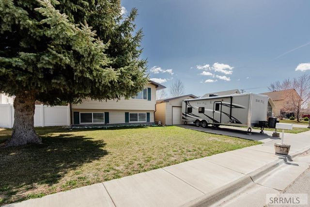 3217 Disney Drive, Idaho Falls, ID 83404