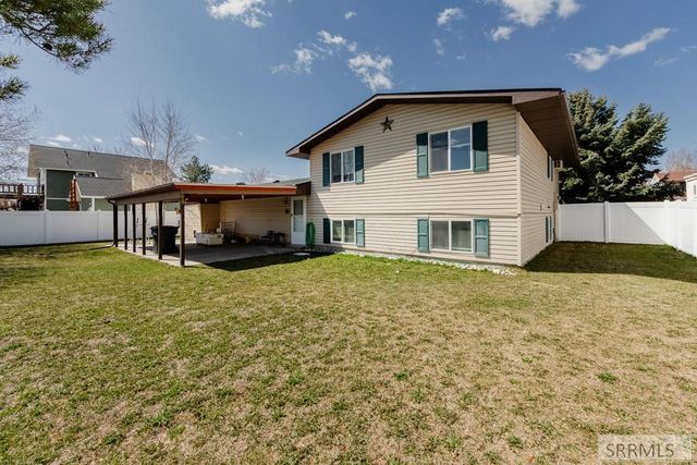 3217 Disney Drive, Idaho Falls, ID 83404