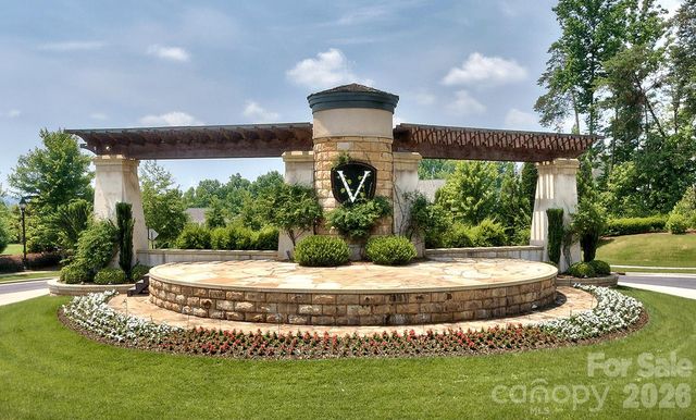 5821 Casper Drive, Charlotte, NC 28214