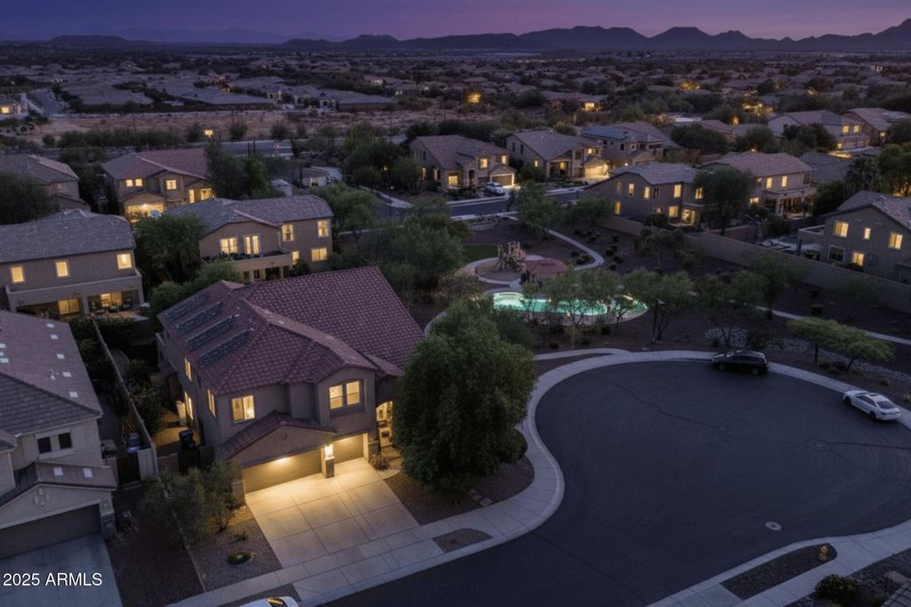 2125 W CRIMSON Terrace, Phoenix, AZ 85085