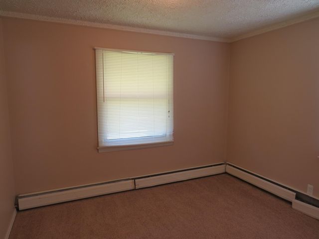 26307 Woodmont Street, Roseville, MI 48066