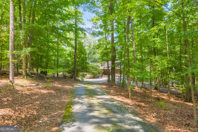 102 Pine Tree Trace, Lavonia, GA 30553