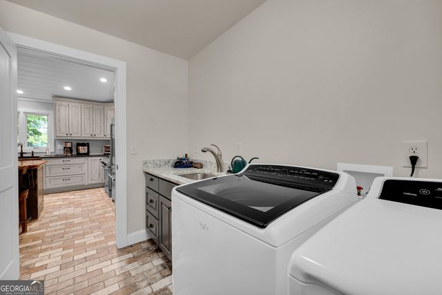 102 Pine Tree Trace, Lavonia, GA 30553