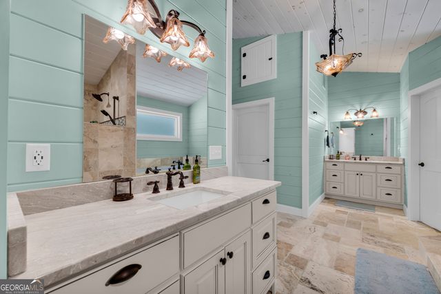 102 Pine Tree Trace, Lavonia, GA 30553