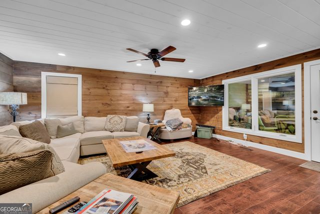 102 Pine Tree Trace, Lavonia, GA 30553