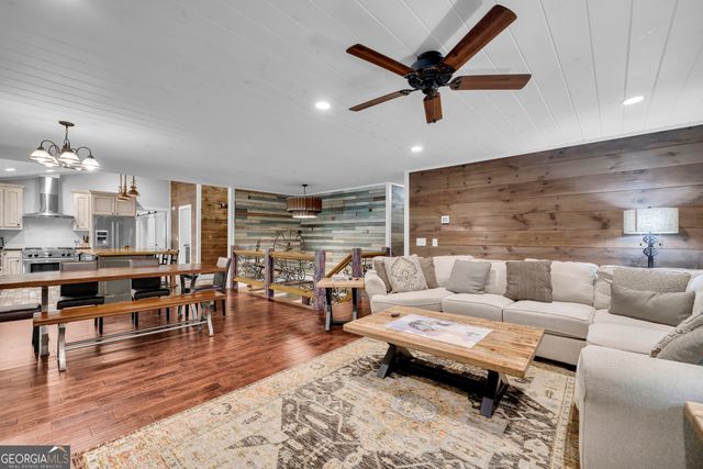 102 Pine Tree Trace, Lavonia, GA 30553