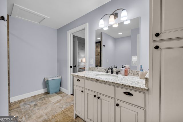 102 Pine Tree Trace, Lavonia, GA 30553