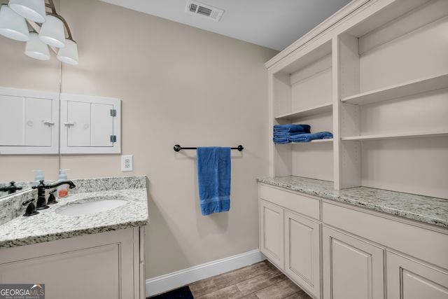 102 Pine Tree Trace, Lavonia, GA 30553