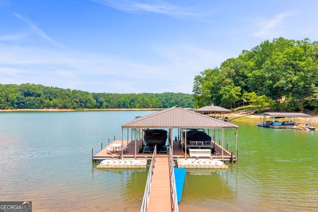 102 Pine Tree Trace, Lavonia, GA 30553