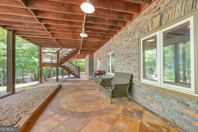 102 Pine Tree Trace, Lavonia, GA 30553