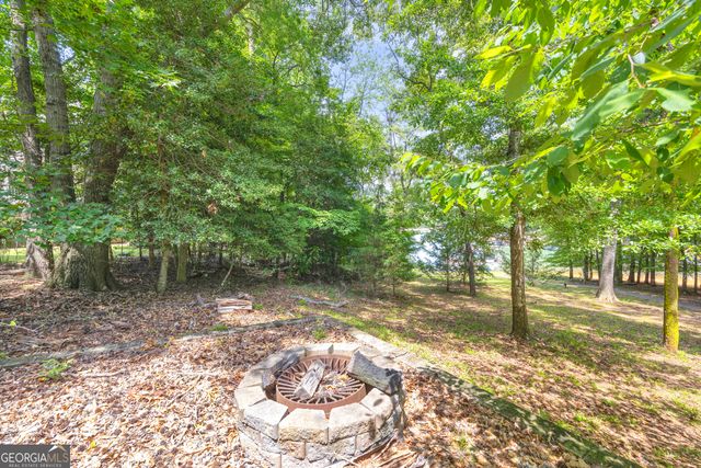 102 Pine Tree Trace, Lavonia, GA 30553