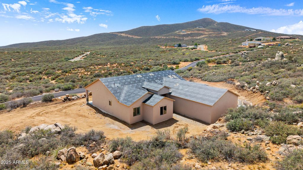 750 S Grant Woods Parkway, Dewey, AZ 86327