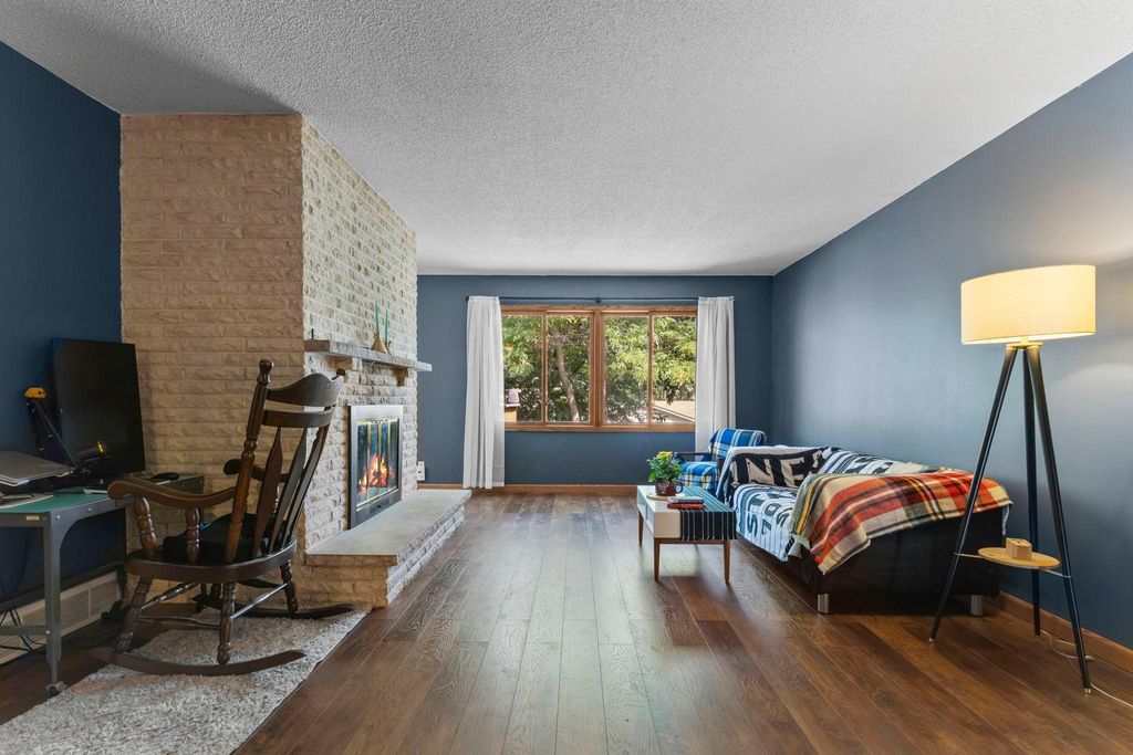 3005 114th Lane NW, Coon Rapids, MN 55433 — photo 2