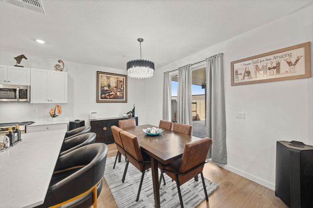 8488 Anker Way, Elk Grove, CA 95757