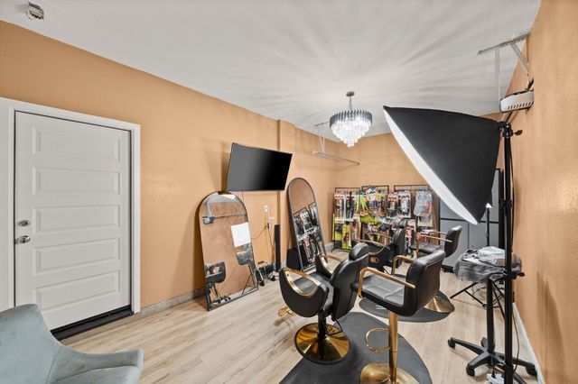 8488 Anker Way, Elk Grove, CA 95757